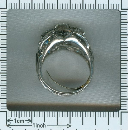 Bague 59 Échos de la mode des années 1950 : bague en platine et diamant 58 Facettes 21174-0487