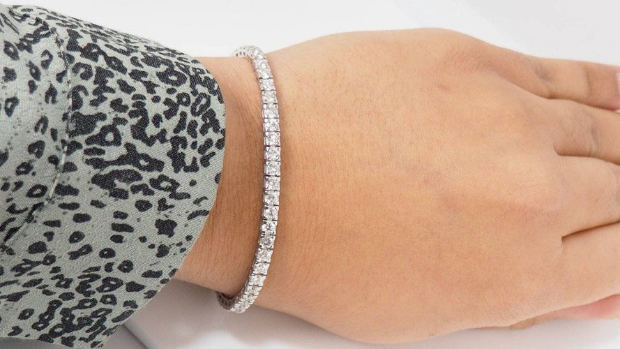 Bracelet Bracelet rivière en or blanc et diamants 6cts 58 Facettes F4890