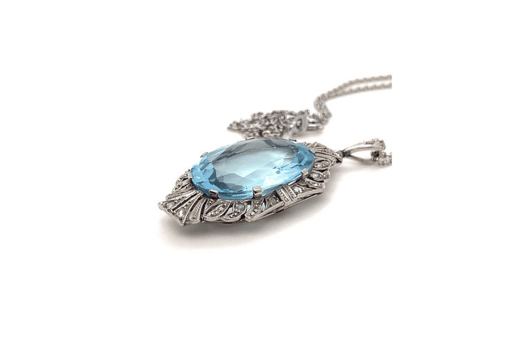 Pendentif Pendentif Art Déco en or blanc et platine, aigue-marine 15,00 ct et diamants, années 1930 58 Facettes 11467