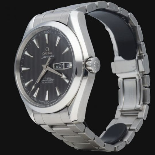 Montre Omega Montre Seamaster Aqua Terra Annual Calendar 58 Facettes MT40518