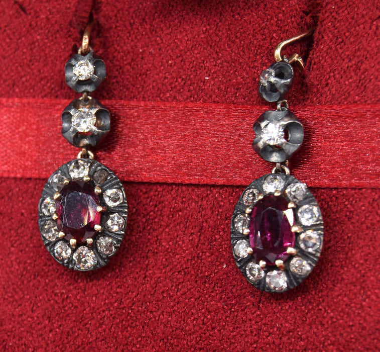 Boucles d'oreilles Boucles d'oreilles anciennes diamants rubis fin 19ème siècle 58 Facettes