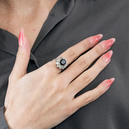 Ring Daisy, sapphire and diamonds