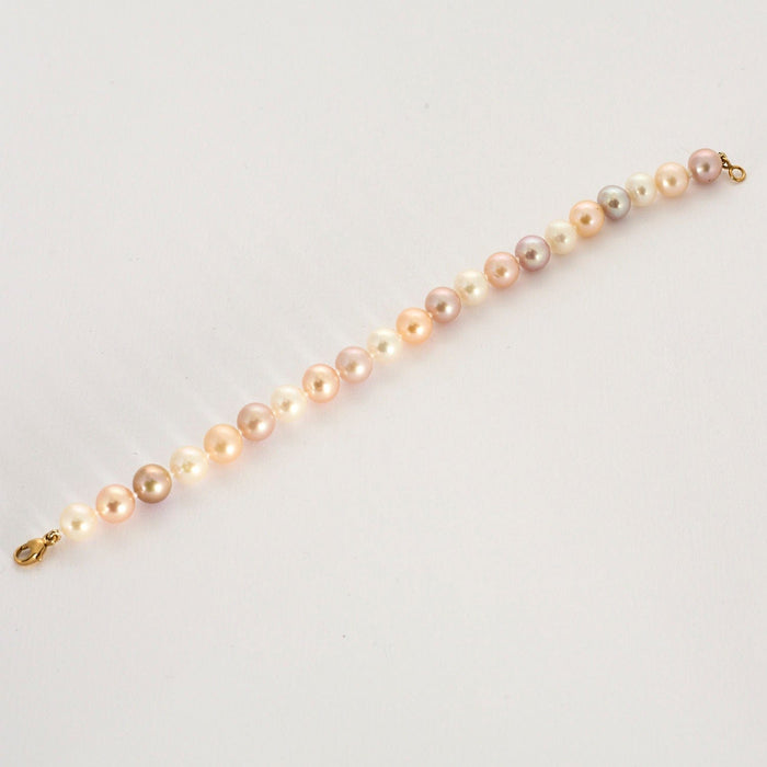 Yellow gold pearl bracelet