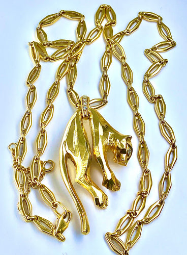 Collier Cartier - Collier « C de Cartier » et pendentif panthère de Cartier, or jaune et diamants 58 Facettes AB435