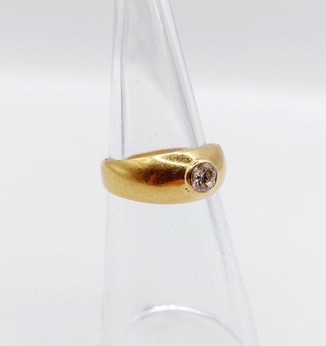 Bague 48 Bague jonc bombé dôme en or 18k et diamant 0,25 ct 58 Facettes A06595