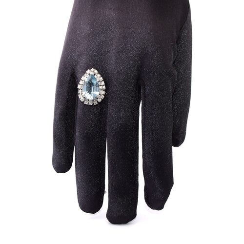 Prsten z bílého zlata s akvamarínem a diamanty 