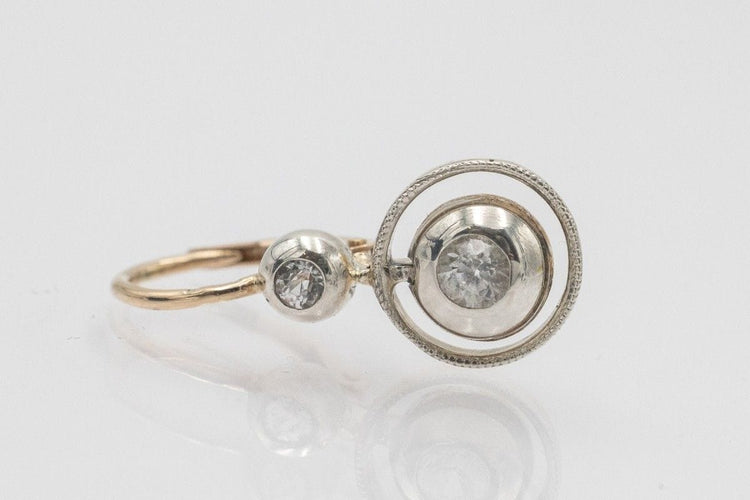 Boucles d'oreilles Boucles d'oreilles pendantes viennoises avec saphirs blancs du début du XXe siècle 58 Facettes 11290