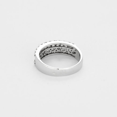 Bague 55 Bague en or blanc et diamants 58 Facettes B250588