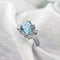 Bague Bague design en or avec topaze bleue et diamants 58 Facettes AO-0003