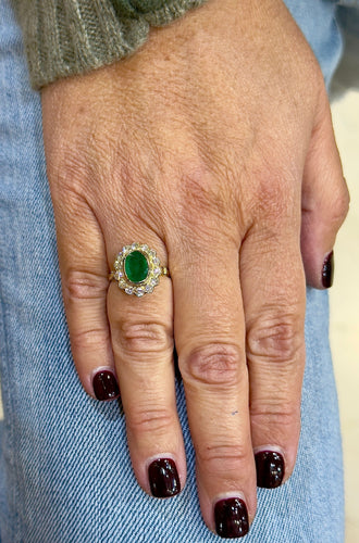 Bague 52 Bague Marguerite en or jaune 18 carats émeraude et diamants 58 Facettes