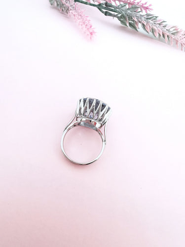 Bague 55.5 Bague Aigue-marine en solitaire Or Blanc 18 K 58 Facettes AA 1666