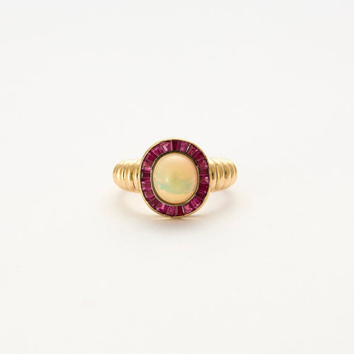 Bague 52 Bague opale or jaune et calibrés rubis 58 Facettes