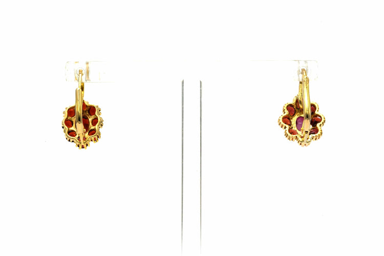 Boucles d'oreilles Boucles d'oreilles contemporaines en or jaune 18 carats et grenats 58 Facettes 23268