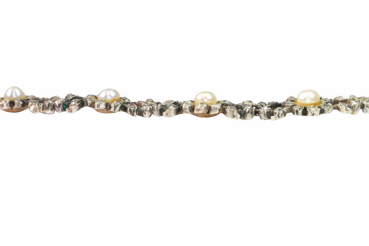 Viktorijanska elegancija: ogrlica čoker od dijamanata i bisera bezvremenske gracioznosti 