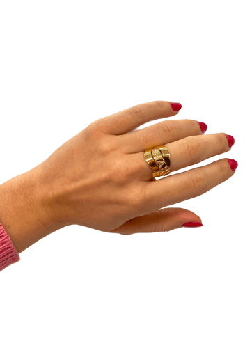 Bague 47 Chanel - Bague Ruban vintage en or jaune 18k et diamants 58 Facettes