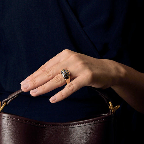 Bague 59,5 Bague jonc en or jaune et saphirs calibrés 58 Facettes MONTE0238