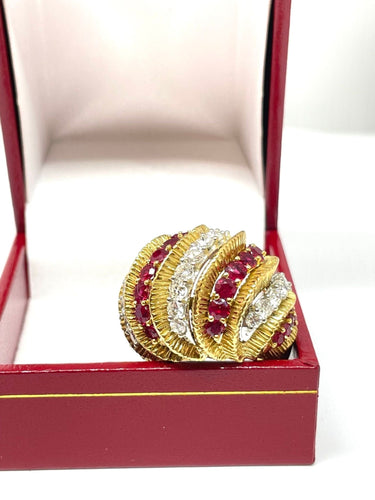 Bague 53 Bague en or jaune 18 carats sertie de rubis et diamants , taille 53 ajustable 58 Facettes