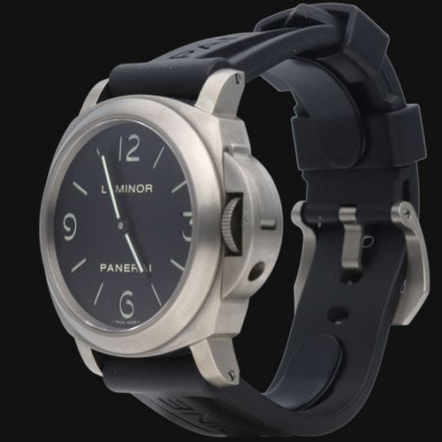 Базов часовник Panerai Luminor