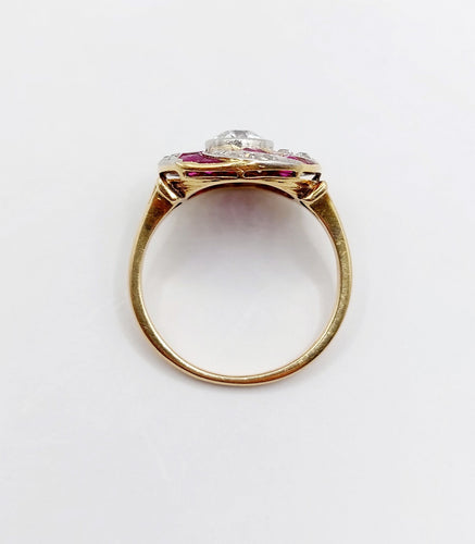 Inel țintă tourbillon art deco diamant din aur galben și rubine calibrate