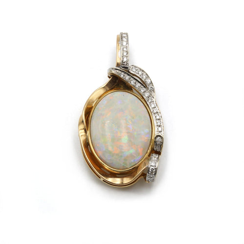 Pendentif Pendentif - Or jaune, diamants et Opale 58 Facettes 1128