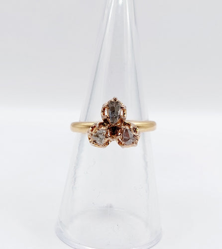 维多利亚玫瑰金三叶草和钻石幻觉戒指