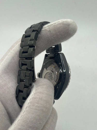 Montre Chanel J12 Diamants 58 Facettes