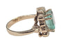 Bague 51 Bague en or jaune sertie d'une émeraude naturelle colombienne de 2,20 carats et de diamants 58 Facettes Q409B
