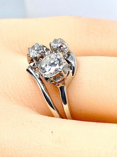 Bague 52 Bague or blanc sertie  de 3 diamants 58 Facettes AB450