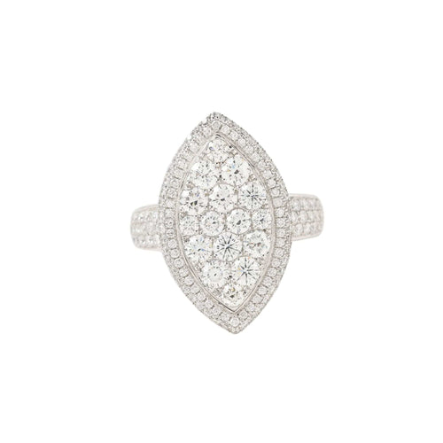 Bague 54 Bague de fiançailles forme marquise sertie de diamants en or gris 58 Facettes