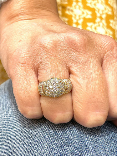 Bague 56 Bague boule vintage en or jaune 18 carats et diamants 58 Facettes