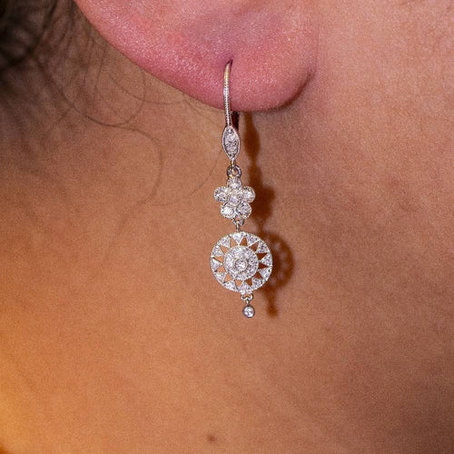 Boucles d'oreilles Boucles d'oreilles SUNNY Or blanc Diamants 58 Facettes D360396CS