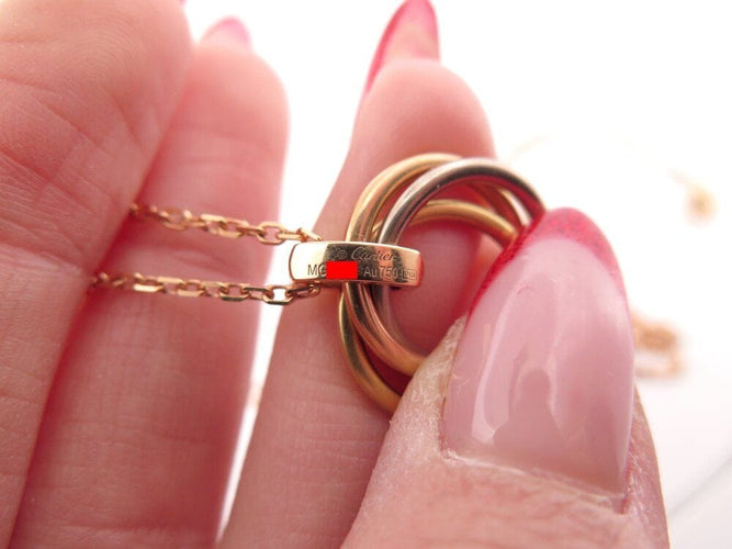 Collier collier CARTIER pendentif trinity mm 3 ors diamants or 18k 58 Facettes 265251