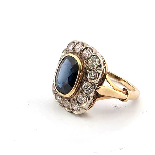 Inel din aur galben de 18 carate 2028 C cu safir central și diamante înconjurătoare 