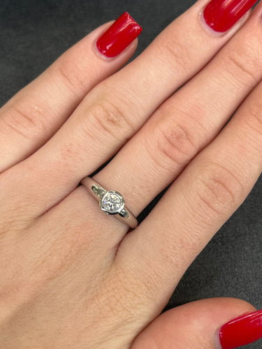 Bague 53 Bague solitaire or et diamant 0,50ct 58 Facettes 00006301