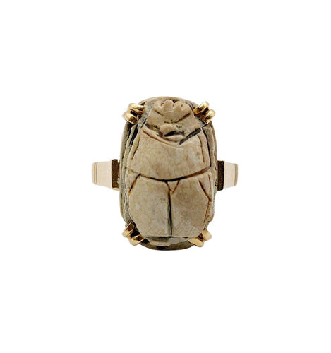 Bague 53.5 Bague cocktail vintage or jaune et scarabée égyptien en pierre dure 58 Facettes A05339