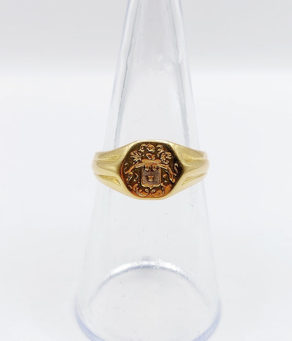 Bague 52 Chevalière or jaune armoiries françaises (circa 1900) 58 Facettes A04475