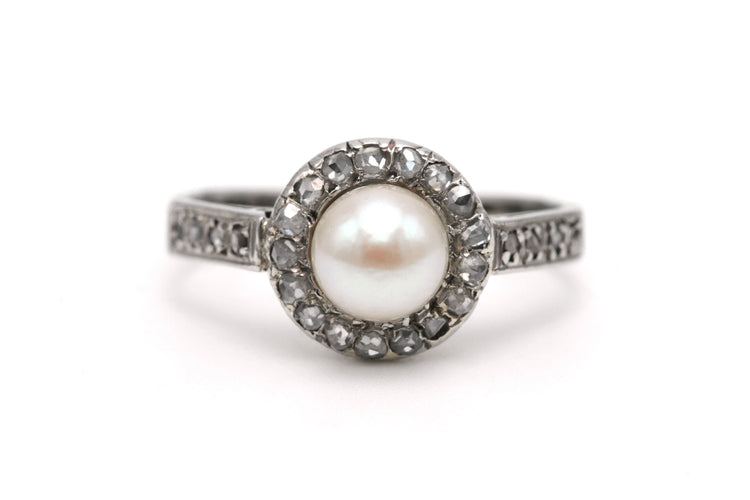 Bague 49 Bague Art Déco en or blanc sertie d'une perle et de diamants taille rose 58 Facettes B730