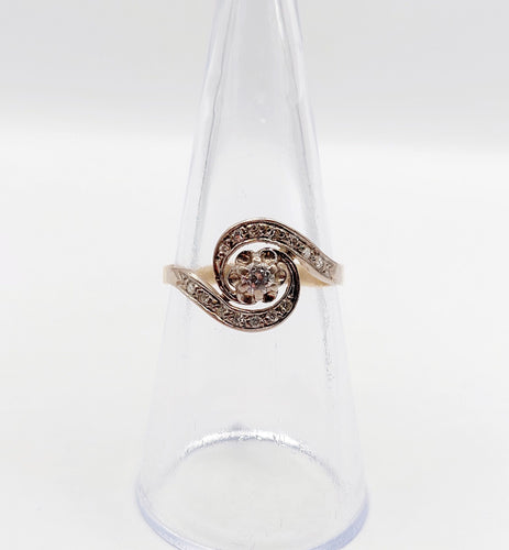 Bague 53.5 Bague tourbillon or jaune, platine et diamants (circa 1920) 58 Facettes A06335