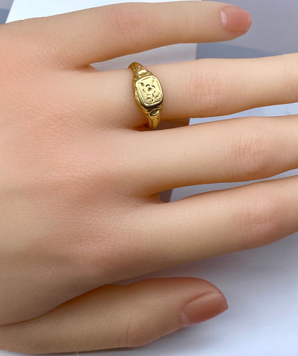 Sinetti 18 karaatin keltaista kultaa noin vuodelta 1900 