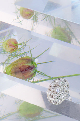 Romance eterna: um anel de diamante Art Deco dos anos 1950 