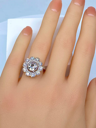 Bague 51 Bague marguerite en or blanc et diamant 58 Facettes AB332