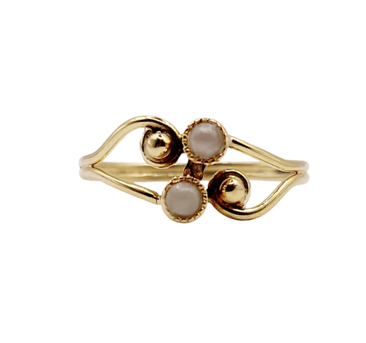 Bague 46.5 Bague toi et moi antique or perles et monture à enroulement 58 Facettes A06296