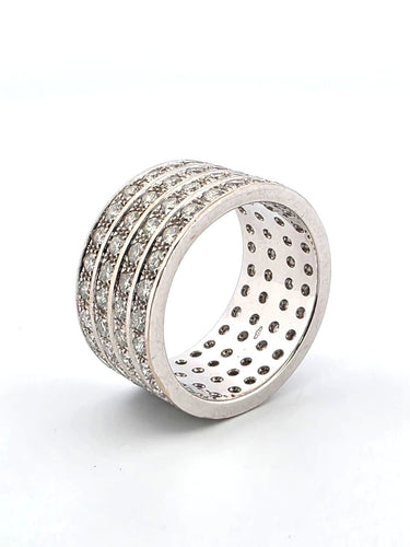 Bague 64 Bague en or blanc sertie de diamants 58 Facettes
