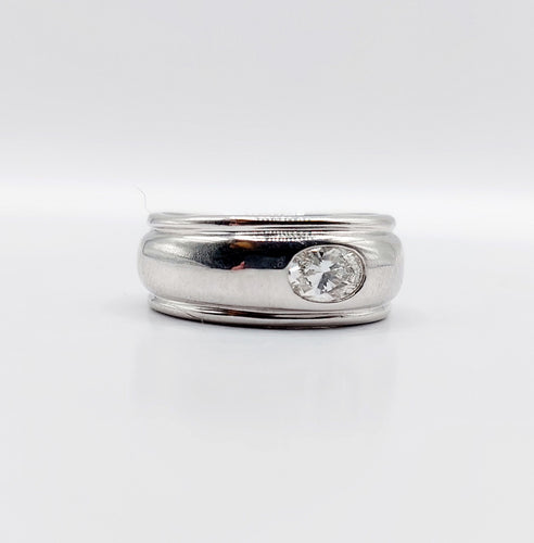 Bague 51 Boucheron - Bague Axelle bombée en or blanc 18k et diamant ovale 0,40 carat 58 Facettes A06571