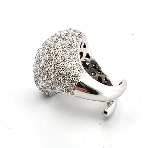 Bague 58 Bague OC Splendide et importante en or blanc sertie de diamants pavés 58 Facettes