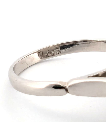 Bague 51 Bague en platine avec aigue-marine centrale et diamants environnants 58 Facettes