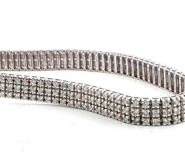 Bracelet Bracelet en or blanc massif serti de diamants 58 Facettes