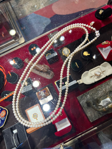 Collier Sautoir en perles de culture Akoya Tasaki – 120 cm – Certificat (2009) 58 Facettes 8059A