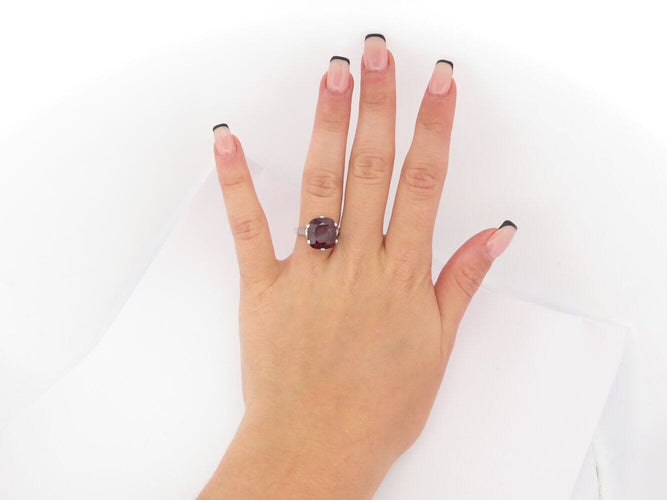 Bague 53 vintage bague cocktail t53 grenat coussin 8 diamants 0.14ct en platine 7.3g 58 Facettes 270143
