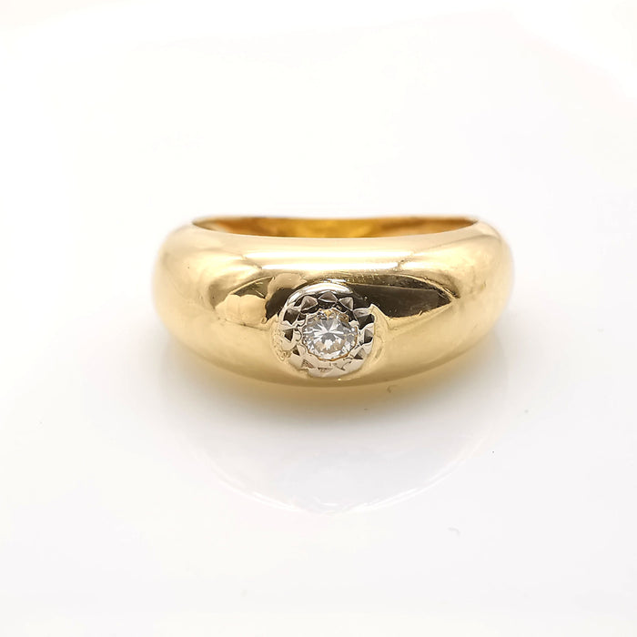 Yellow gold and diamond ring